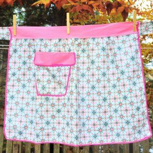 VTG 60's Flowerpot Pocket Apron Circle & Diamond Print Cottagecore Gardener Gift